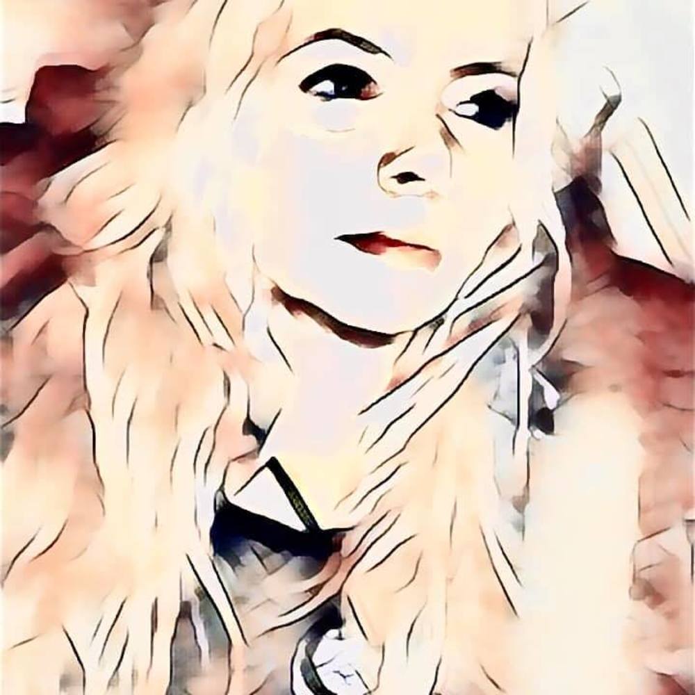 Meet your Posher, Lorena